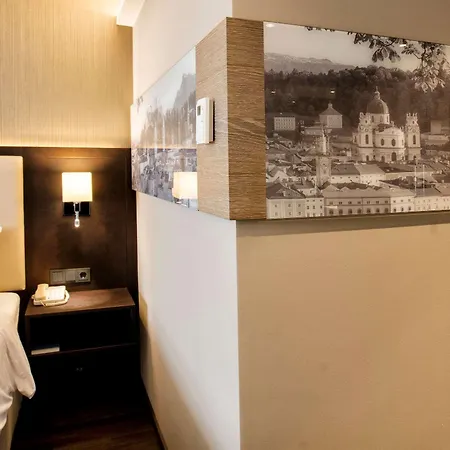 Wyndham Grand Conference Centre Hotel 4*