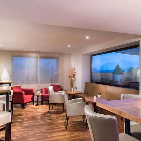 Hotel Wyndham Grand Conference Centre
