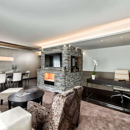 Wyndham Grand Conference Centre Отель