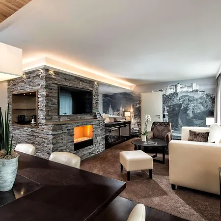 Wyndham Grand Conference Centre Hotel 4*