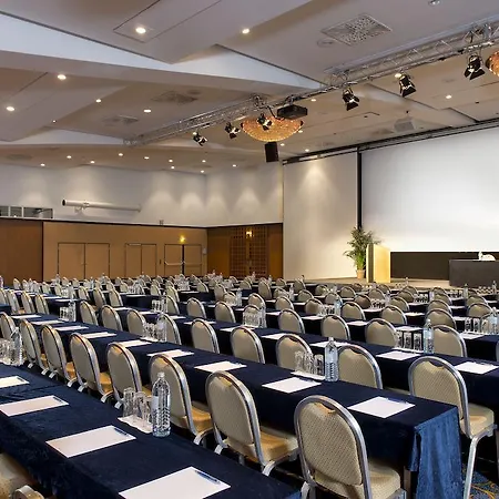 Wyndham Grand Conference Centre 4*